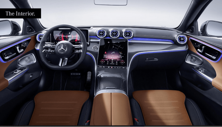 Nội thất C300 AMG So sánh các phiên bản Mercedes-Benz C-Class 2022. Mua xe nên chọn phiên bản nào?
