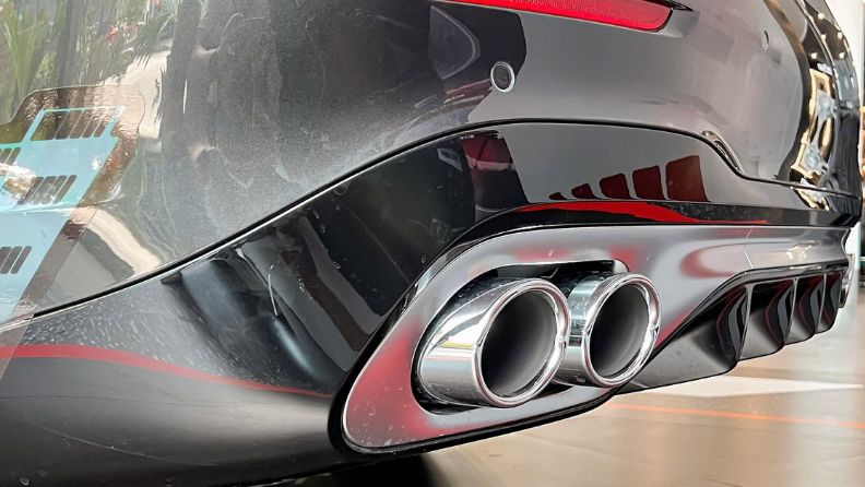 Cặp ống bô xả kép thể thao Mercedes C43 AMG
