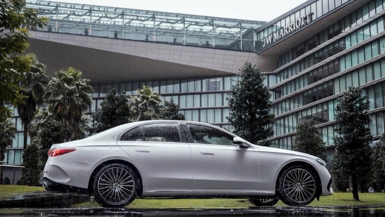 E 300 AMG 19 E 300 AMG E 300 AMG All new 2025