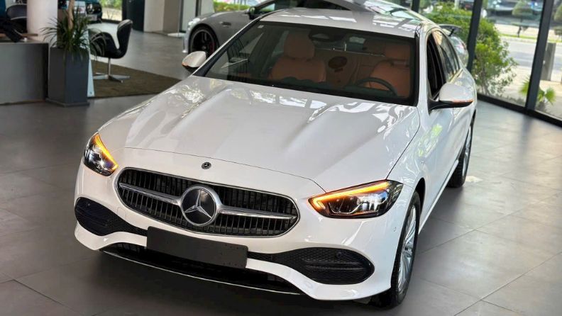 Mercedes C200 Avantgarde Đà Nẵng