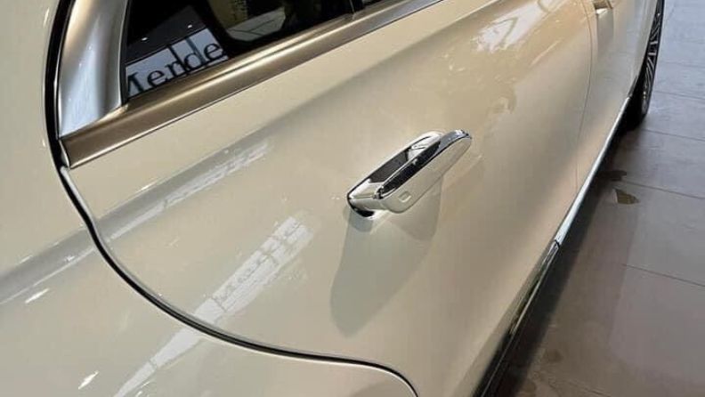 Tay nam cua S450 Mercedes S450 Huế – Hạng Sang Cho Doanh Nhân & Gia Đình